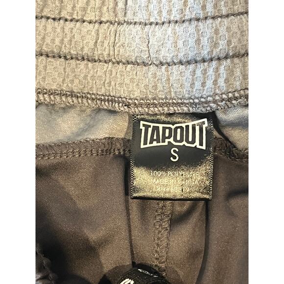 Tapout Black Gray Training Shorts Mens S - Picture 3 of 3